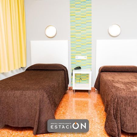 Hostal Restaurante Estacion Jaén Екстериор снимка