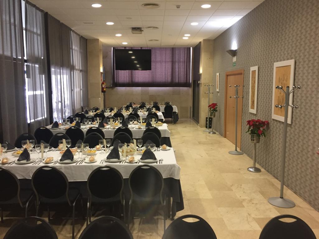 Hostal Restaurante Estacion Hotel Jaén Екстериор снимка